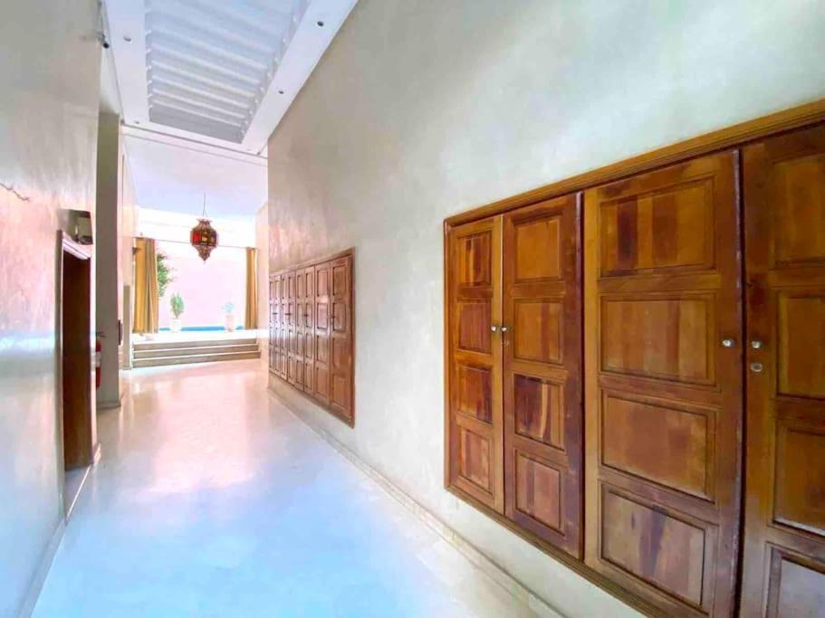 Cosy Appartement Au Coeur De Gueliz マラケシュ エクステリア 写真