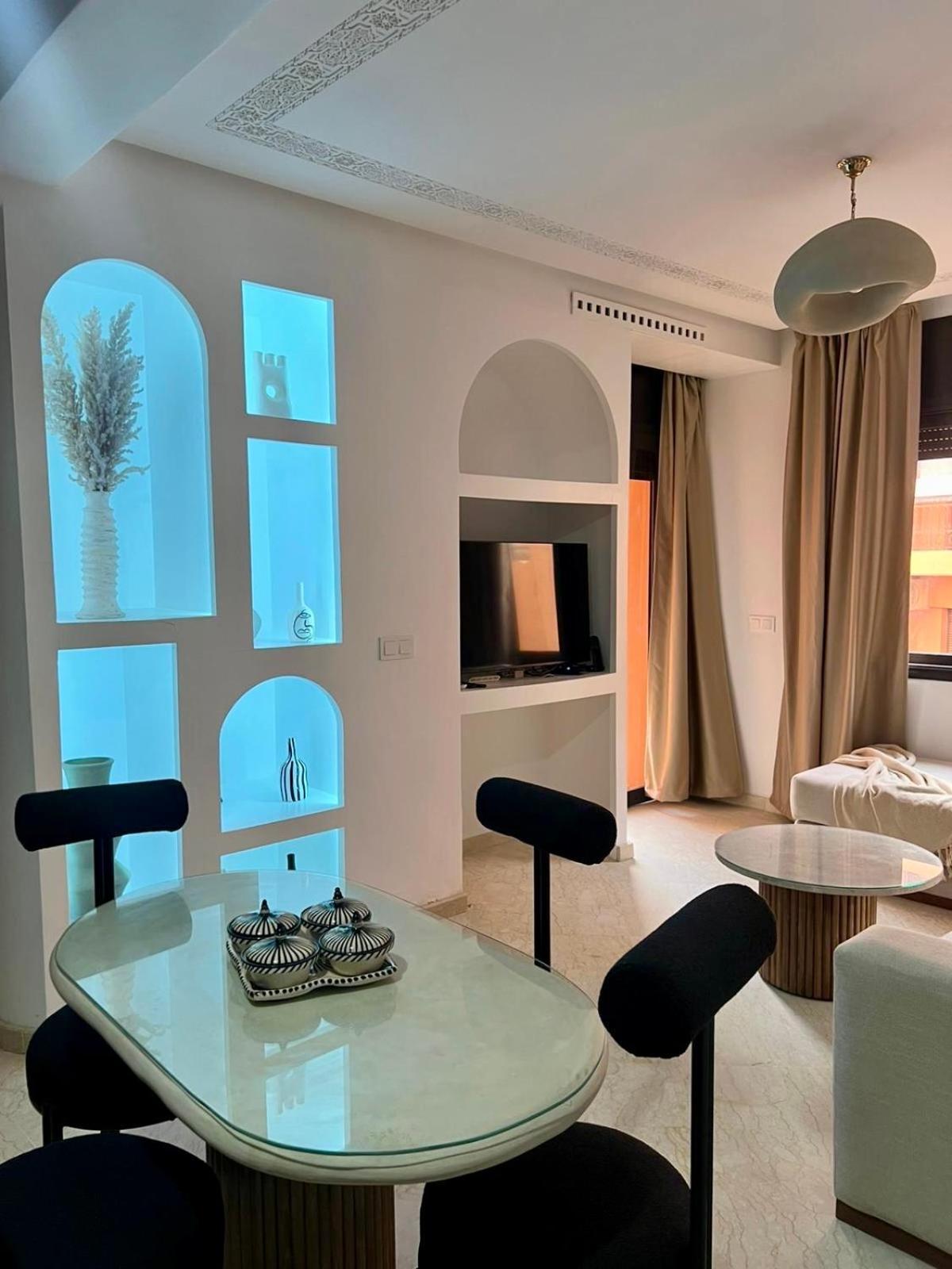 Cosy Appartement Au Coeur De Gueliz マラケシュ エクステリア 写真