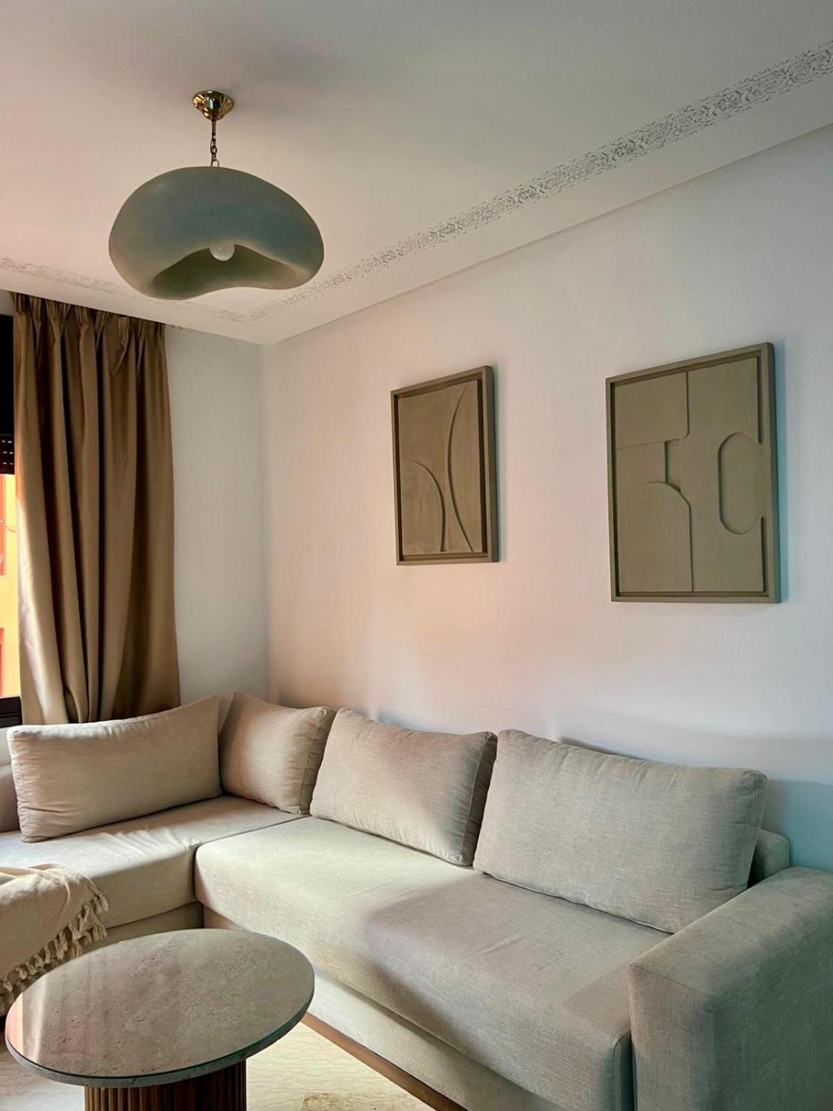 Cosy Appartement Au Coeur De Gueliz マラケシュ エクステリア 写真