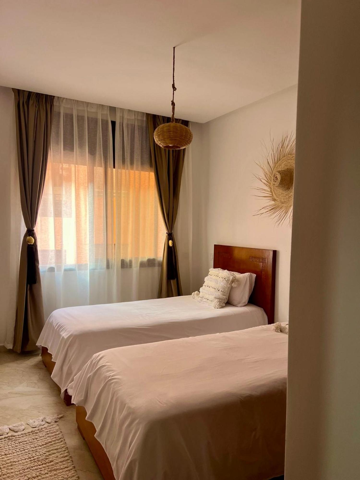 Cosy Appartement Au Coeur De Gueliz マラケシュ エクステリア 写真