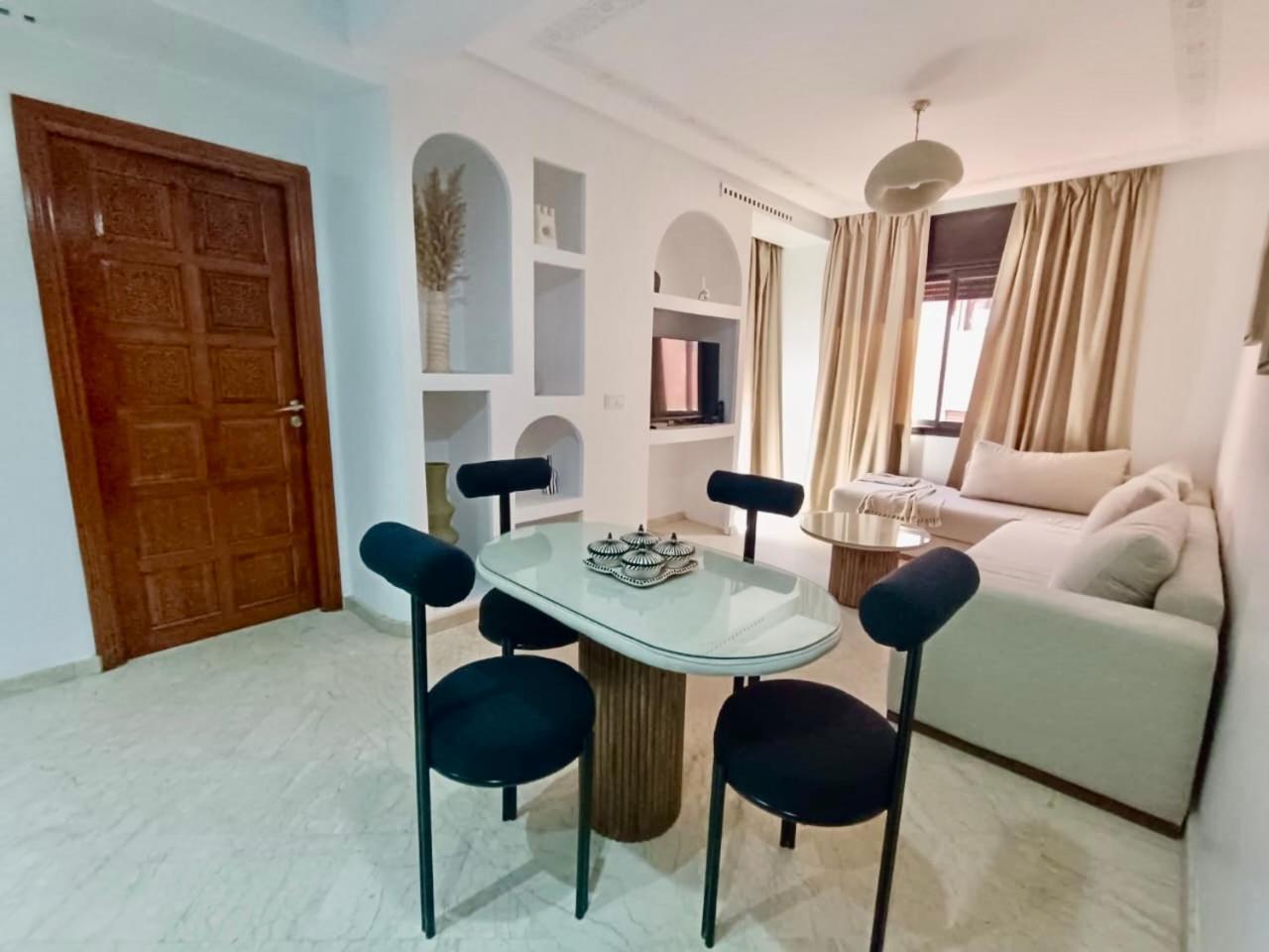 Cosy Appartement Au Coeur De Gueliz マラケシュ エクステリア 写真