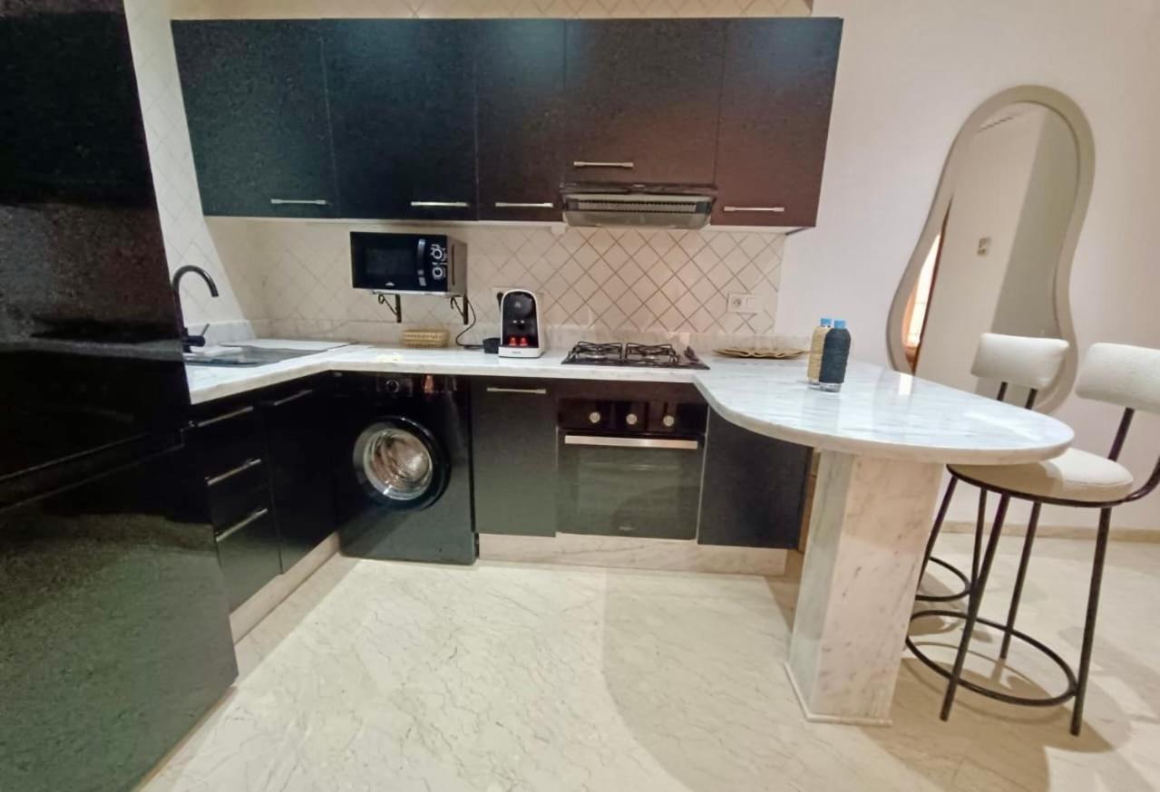 Cosy Appartement Au Coeur De Gueliz マラケシュ エクステリア 写真